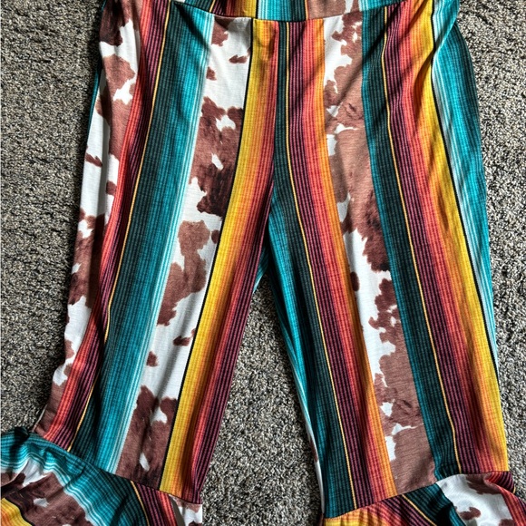 Multicolored Flare Pants - Picture 4 of 9